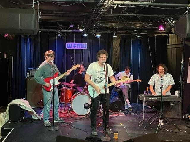 The Retail Simps - live set recorded at Monty Hall on the show tonight!