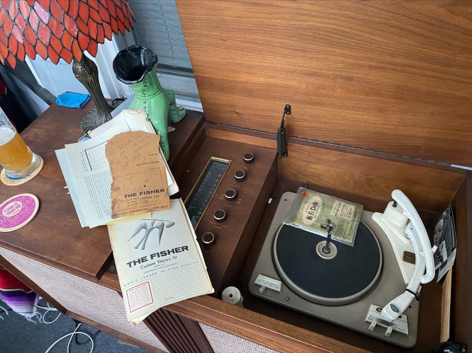 Listener Kevin's coaster and 1961 Fisher Custom Electra IV model E44 Stereophonic Radio Phonograph